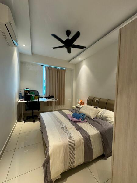 For Sale - Orange 3 (Oren 3)