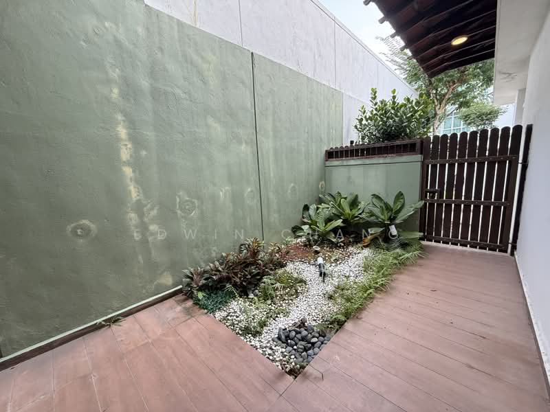 Semi-Detached House for Sale in Bandar Kinrara (Selangor) - Edwin Chang - Garden - PropertyGuru.com.my