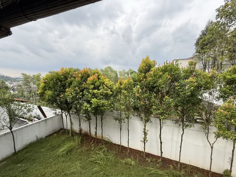 Semi-Detached House for Sale in Bandar Kinrara (Selangor) - Edwin Chang - Garden - PropertyGuru.com.my