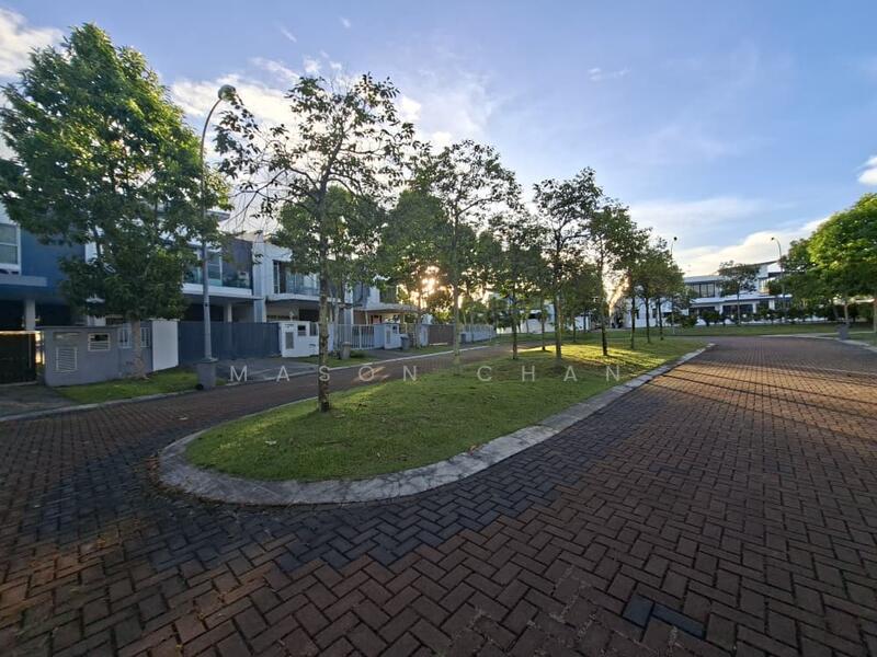 View infront of house