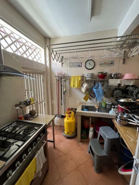 2-storey Terraced House for Sale in Subang Jaya (Selangor) - Leane Wong - Kitchen - PropertyGuru.com.my