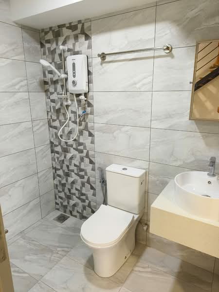 Service Residence for Sale at Arte Cheras - Lawrence Loh - Bathroom - PropertyGuru.com.my
