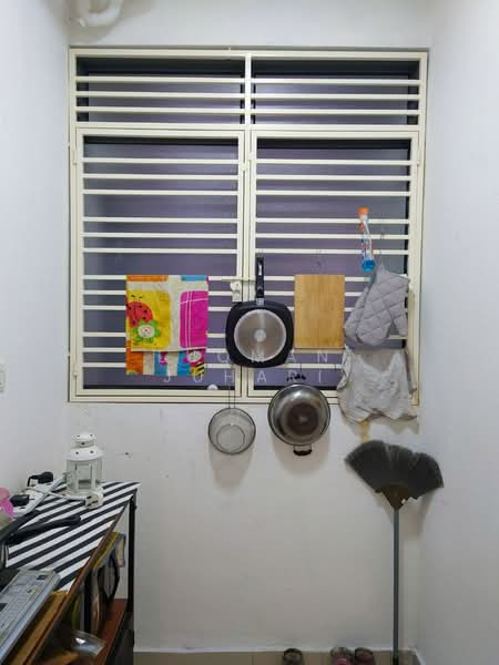 Service Residence for Sale at Seasons Garden Residences - Luqman Juhari - Kitchen - PropertyGuru.com.my