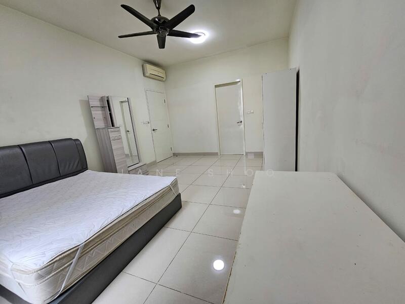 Condominium for Sale at The Z Residence - Jane Shoo - Bedroom - PropertyGuru.com.my