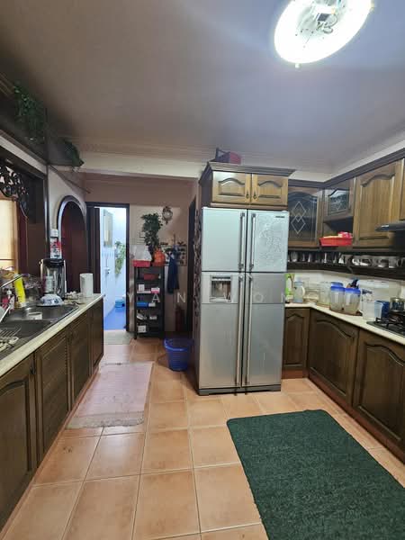 Rumah Teres 2 Tingkat untuk Dijual di Damansara Jaya (Petaling Jaya) - Bryan Wong - Kitchen - PropertyGuru.com.my