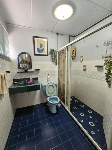Rumah Teres 2 Tingkat untuk Dijual di Damansara Jaya (Petaling Jaya) - Bryan Wong - Bathroom - PropertyGuru.com.my