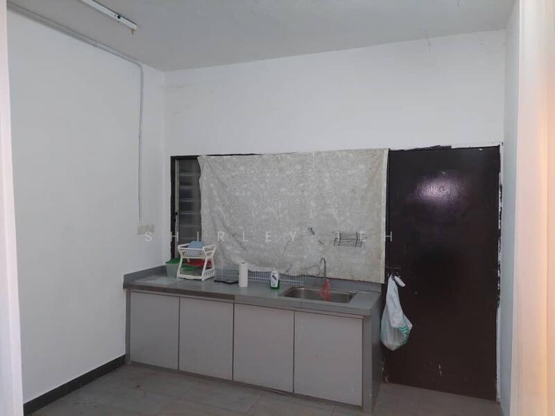 2-Storey Semi-D Shop House Raja Uda untuk Untuk Dijual - RM 2,900,000, Apr 2026 - Kitchen - PropertyGuru.com.my