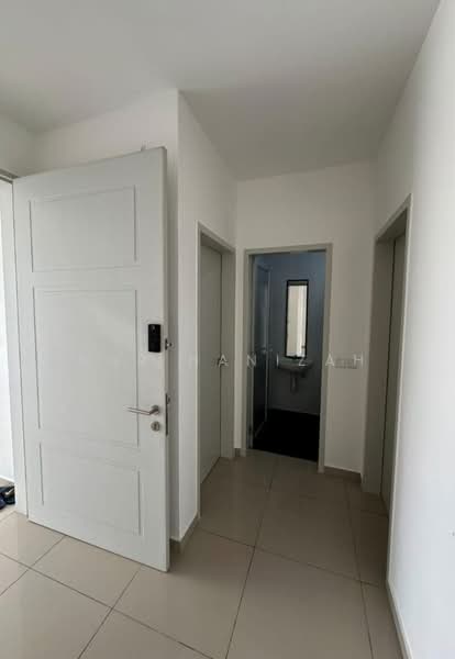 Townhouse for Sale in Eco Grandeur (Puncak Alam) - Nur Hanizah - Corridor - PropertyGuru.com.my