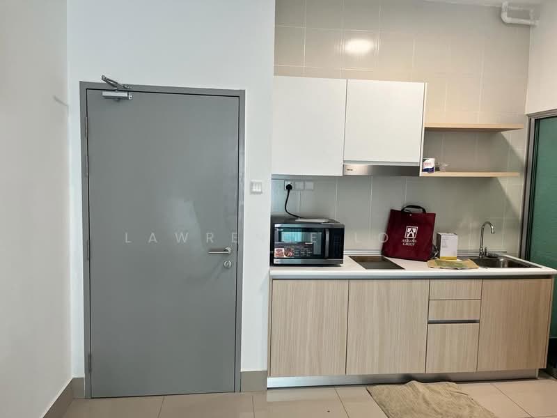 Service Residence for Rent at Serviced Residence @ Razak City Residences (RC Residences) - Lawrence Loh - Kitchen - PropertyGuru.com.my