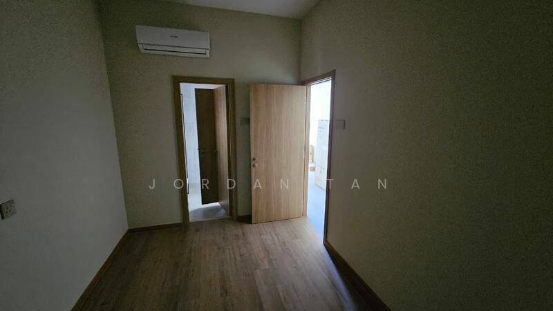 Kediaman Servis untuk Dijual di Armani Raja Uda - Jordan Tan - Interior - PropertyGuru.com.my
