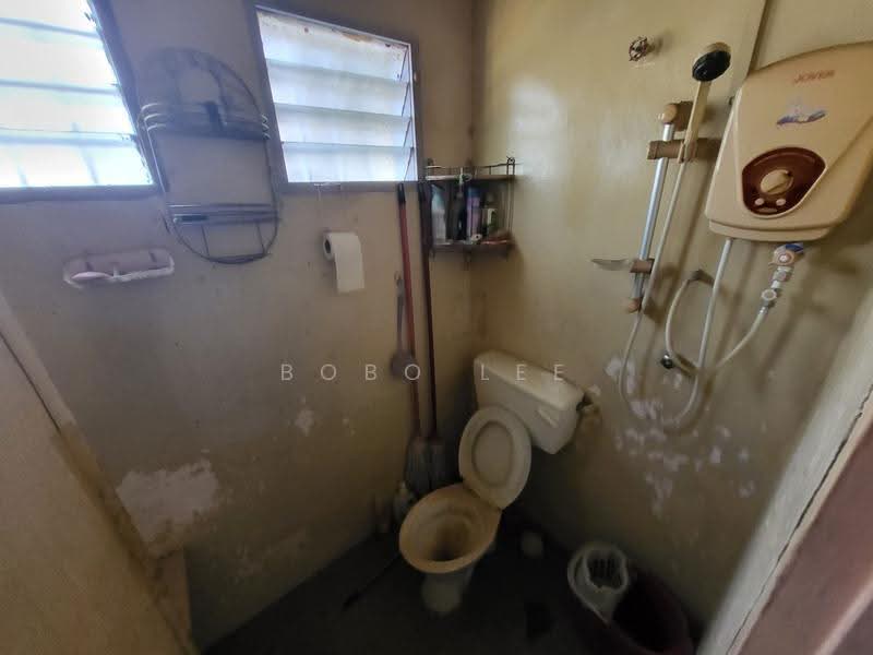 1-storey Terraced House for Sale in Rasa (Selangor) - Bobo Lee - Bathroom - PropertyGuru.com.my