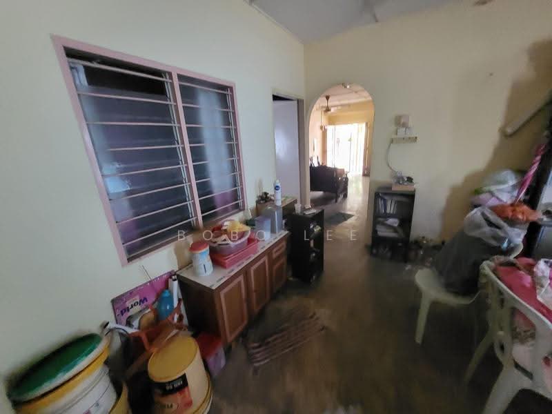 1-storey Terraced House for Sale in Rasa (Selangor) - Bobo Lee - Kitchen - PropertyGuru.com.my