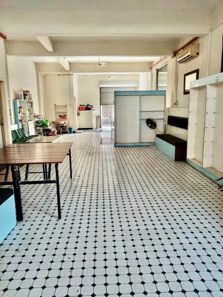 Untuk Disewa - Wisma Azzam, Jalan Yadi Klang