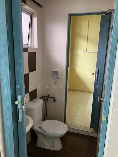 Rumah Teres 2-Tingkat untuk Disewa di Falim (Ipoh) - Nicholas Poh - Bathroom - PropertyGuru.com.my