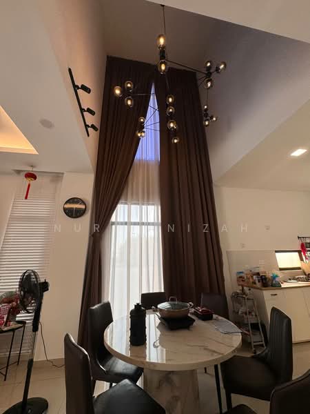 2-storey Terraced House for Sale in Puncak Alam (Selangor) - Nur Hanizah - Dining Room - PropertyGuru.com.my