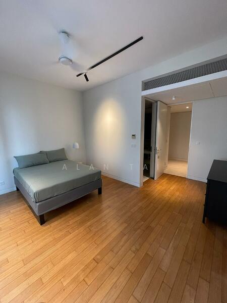 Kondominium untuk Dijual di Condominium @ The Troika - Alan Tai - Bedroom - PropertyGuru.com.my
