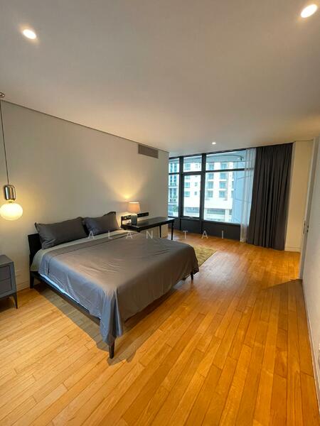 Kondominium untuk Dijual di Condominium @ The Troika - Alan Tai - Bedroom - PropertyGuru.com.my