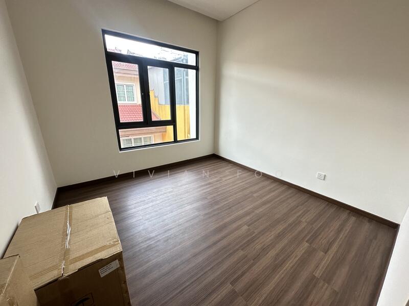 Terraced House for Sale in Happy Garden (Kuchai Lama) - Vivian Foo - Bedroom - PropertyGuru.com.my