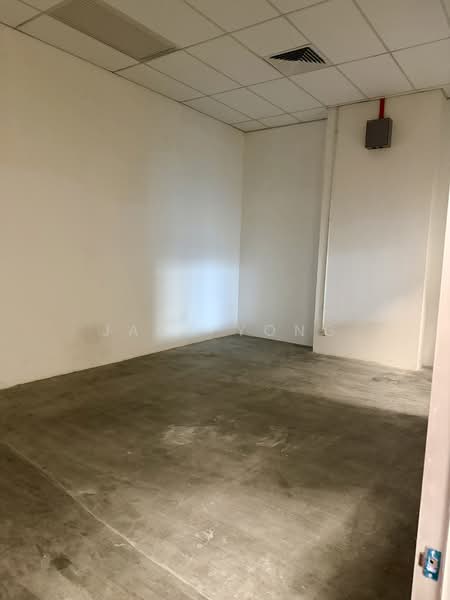 Kedai / Pejabat untuk Disewa di Jalan Klang Lama (Old Klang Road) (Kuala Lumpur) - Jack Yong - Interior - PropertyGuru.com.my