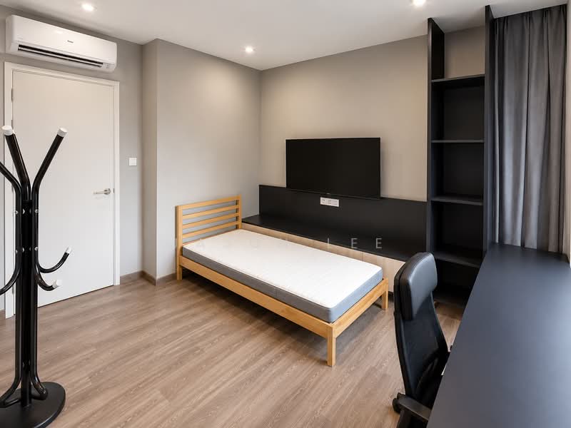 Servis Apartment untuk Disewa di South View - Jason Lee - Bedroom - PropertyGuru.com.my