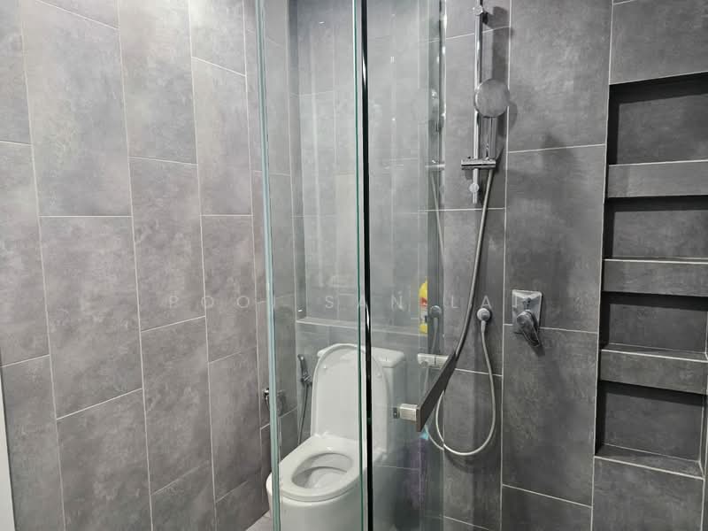 Service Residence for Rent at Ativo Suites @ Damansara Avenue - Sharon Lai - Bathroom - PropertyGuru.com.my