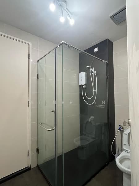 Service Residence for Sale at Eco Nest - Ai Nee Tan - Bathroom - PropertyGuru.com.my