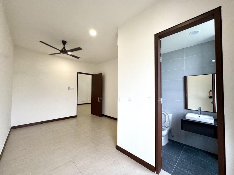 Common bedroom attached with Bathroom