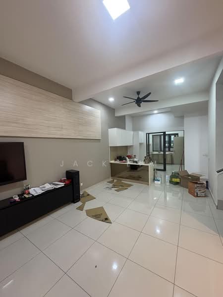 3-storey Terraced House for Sale in Mutiara Heights (Kajang) - Jack Lim - Living Room - PropertyGuru.com.my