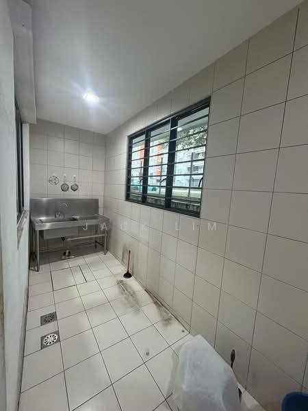 3-storey Terraced House for Sale in Mutiara Heights (Kajang) - Jack Lim - Kitchen - PropertyGuru.com.my