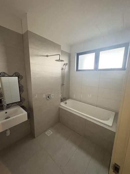 3-storey Terraced House for Sale in Mutiara Heights (Kajang) - Jack Lim - Bathroom - PropertyGuru.com.my