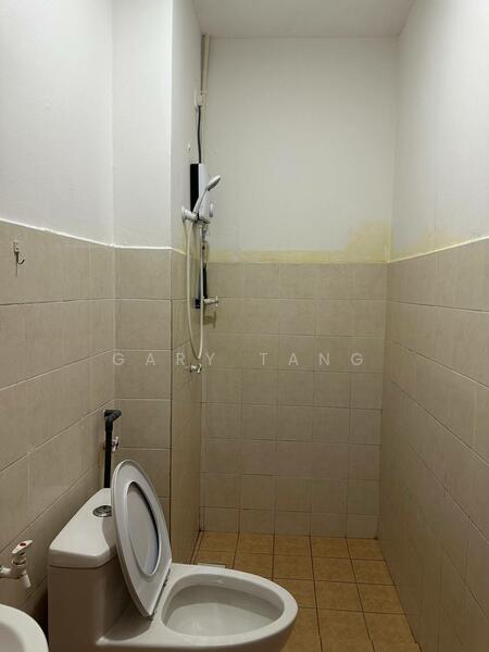 Terraced House for Sale in Taman Pakatan Jaya (Tambun) - Gary Tang - Bathroom - PropertyGuru.com.my