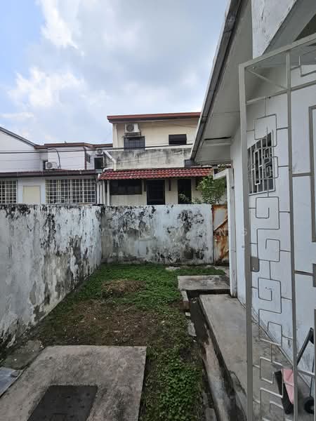 2-storey Terraced House for Sale in Damansara Jaya (Petaling Jaya) - Bryan Wong - Exterior - PropertyGuru.com.my