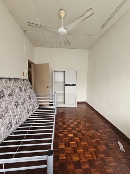 2-storey Terraced House for Sale in Damansara Jaya (Petaling Jaya) - Bryan Wong - Bedroom - PropertyGuru.com.my
