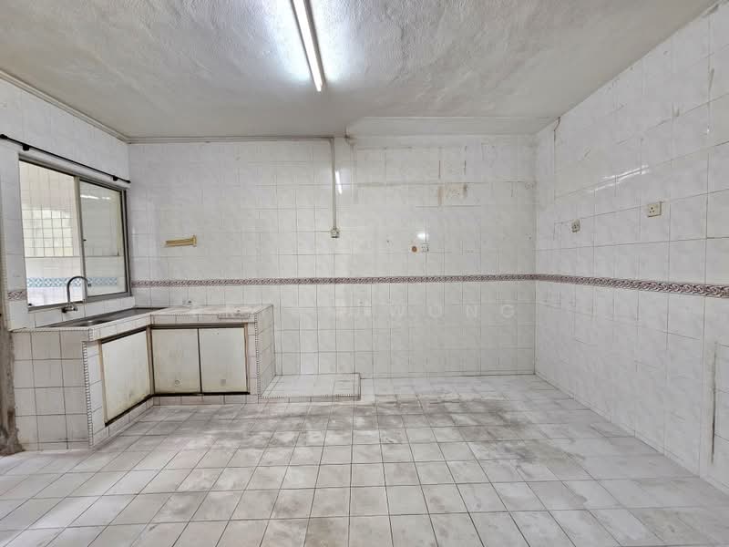 Rumah Teres 2 Tingkat untuk Dijual di Petaling Jaya (Selangor) - Bryan Wong - Kitchen - PropertyGuru.com.my