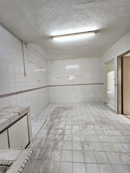 Rumah Teres 2 Tingkat untuk Dijual di Petaling Jaya (Selangor) - Bryan Wong - Kitchen - PropertyGuru.com.my