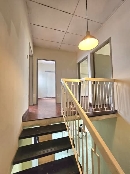 Rumah Teres 2 Tingkat untuk Dijual di Petaling Jaya (Selangor) - Bryan Wong - Corridor - PropertyGuru.com.my