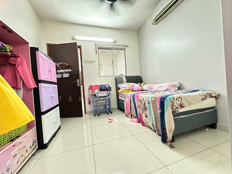 Bandar Bukit Tinggi 1 untuk Untuk Dijual - RM 750,000, Mac 2026 - Bedroom - PropertyGuru.com.my