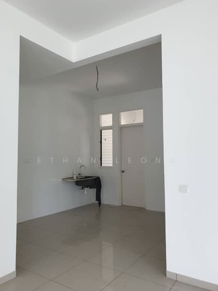 2-storey Terraced House for Sale in Eco Majestic (Semenyih) - Ethan Leong - Kitchen - PropertyGuru.com.my
