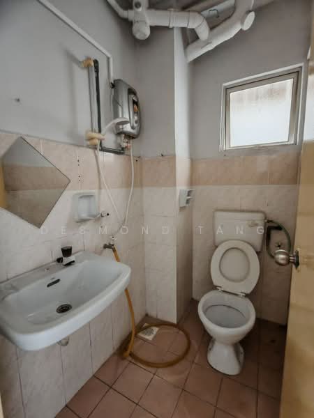 Apartment for Sale at Flora Damansara Apartment - Desmond Tang - Bathroom - PropertyGuru.com.my