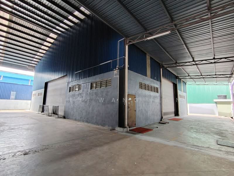 Warehouse for Rent in Taman Perindustrian Krubong (Krubong) - Ngee Wang Tan - Exterior - PropertyGuru.com.my