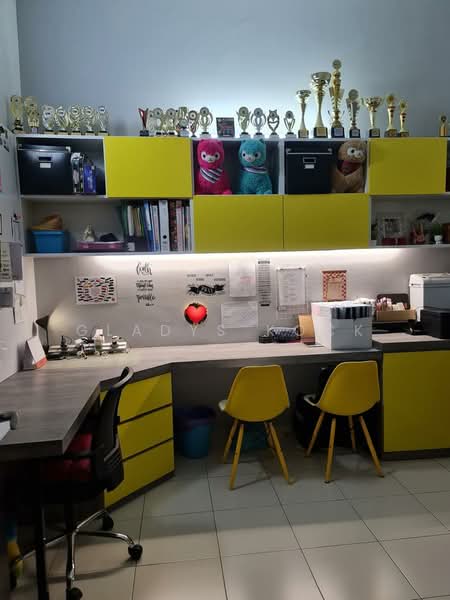 3-Storey Terrace, Setia Pearl Island untuk Untuk Dijual - RM 1,250,000, Mac 2026 - Study - PropertyGuru.com.my