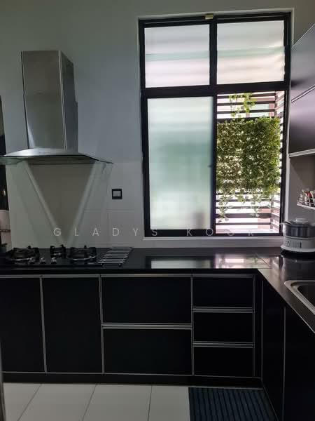 3-Storey Terrace, Setia Pearl Island untuk Untuk Dijual - RM 1,250,000, Mac 2026 - Kitchen - PropertyGuru.com.my