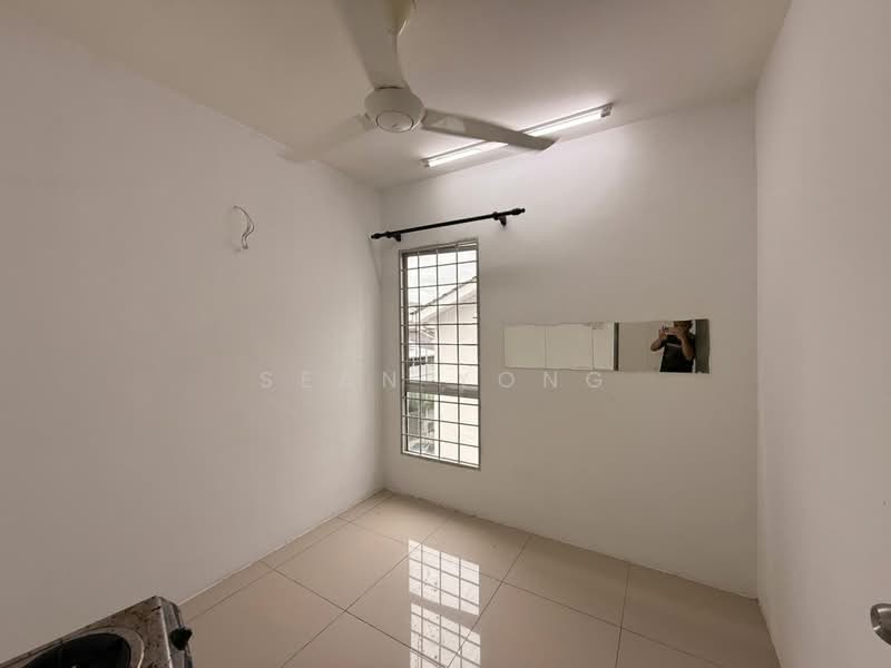 Apartment for Sale at One Sierra Apartment - Sean Yong - Kitchen - PropertyGuru.com.my