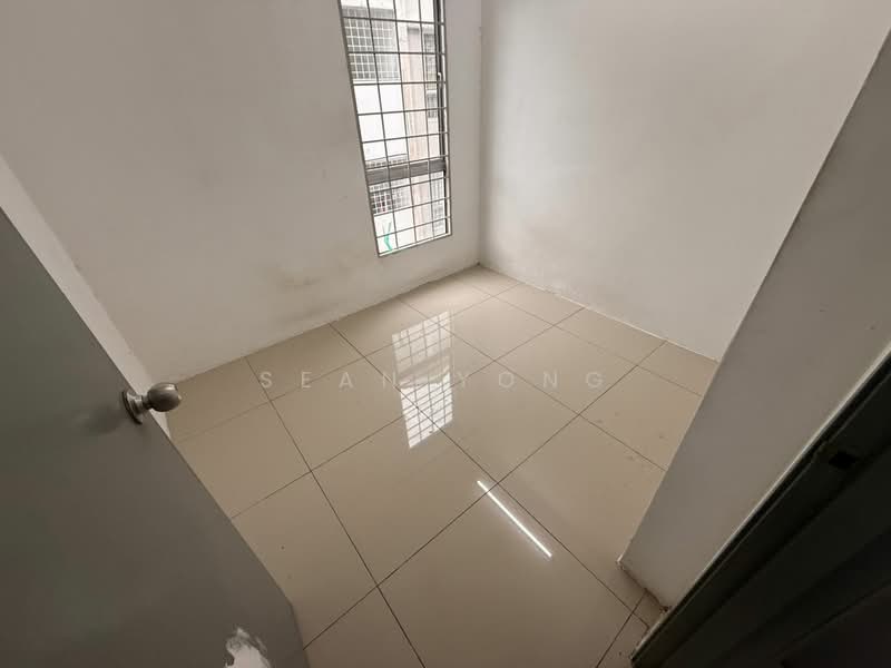 Apartment for Sale at One Sierra Apartment - Sean Yong - Bedroom - PropertyGuru.com.my