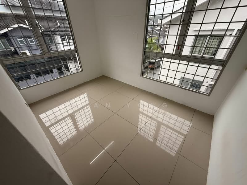 Apartment for Sale at One Sierra Apartment - Sean Yong - Interior - PropertyGuru.com.my