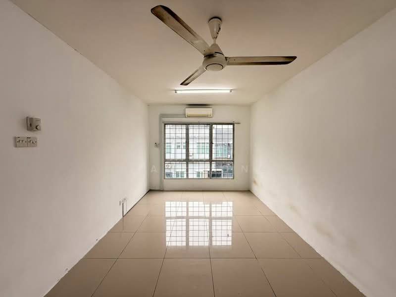 Apartment for Sale at One Sierra Apartment - Sean Yong - Living Room - PropertyGuru.com.my