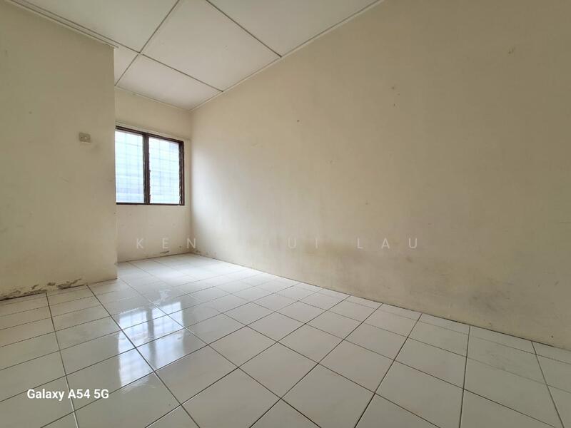 2-storey Terraced House for Sale in Seri Kembangan (Selangor) - KENT HUI LAU - Interior - PropertyGuru.com.my