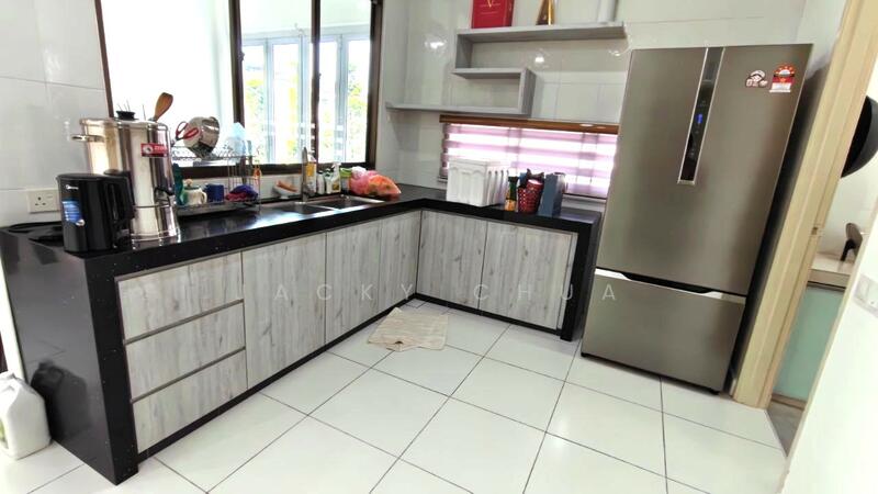 Cluster House for Sale in Setia Tropika (Johor Bahru) - Jacky Chua - Kitchen - PropertyGuru.com.my
