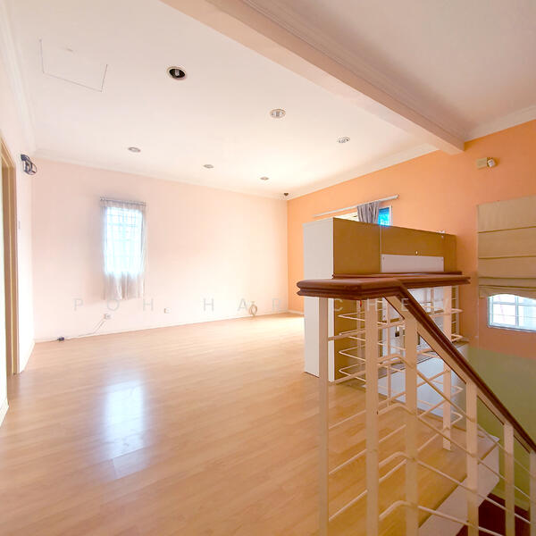 3rd Floor Living Room