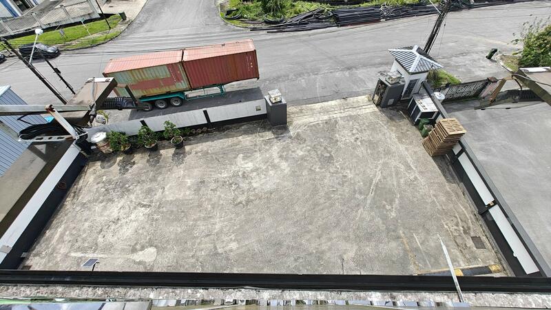 I0028 2 Adjoining Semi D Factory @ Batu Kitang 1+ minutes to 7th Mile Traffic Light untuk Untuk Dijual - RM 3,980,000, Apr 2026 - Exterior - PropertyGuru.com.my